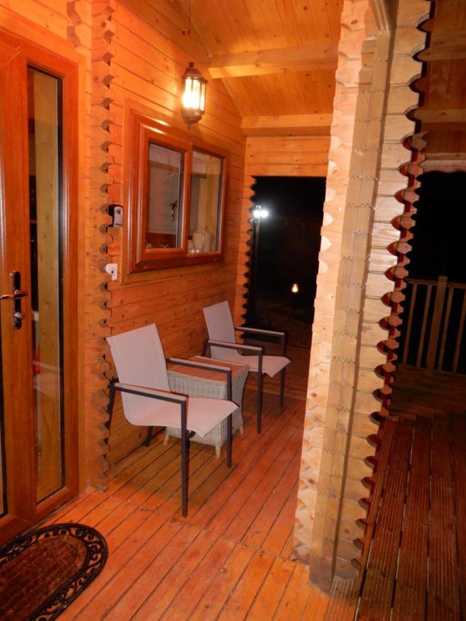 Balmoral Studio Lodge Ellesmere Exterior photo